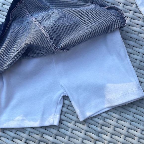 NWOT- GIRLS Denim 2 Piece Set- Denim Skort & Matchin Top Size 3T - Picture 9 of 11